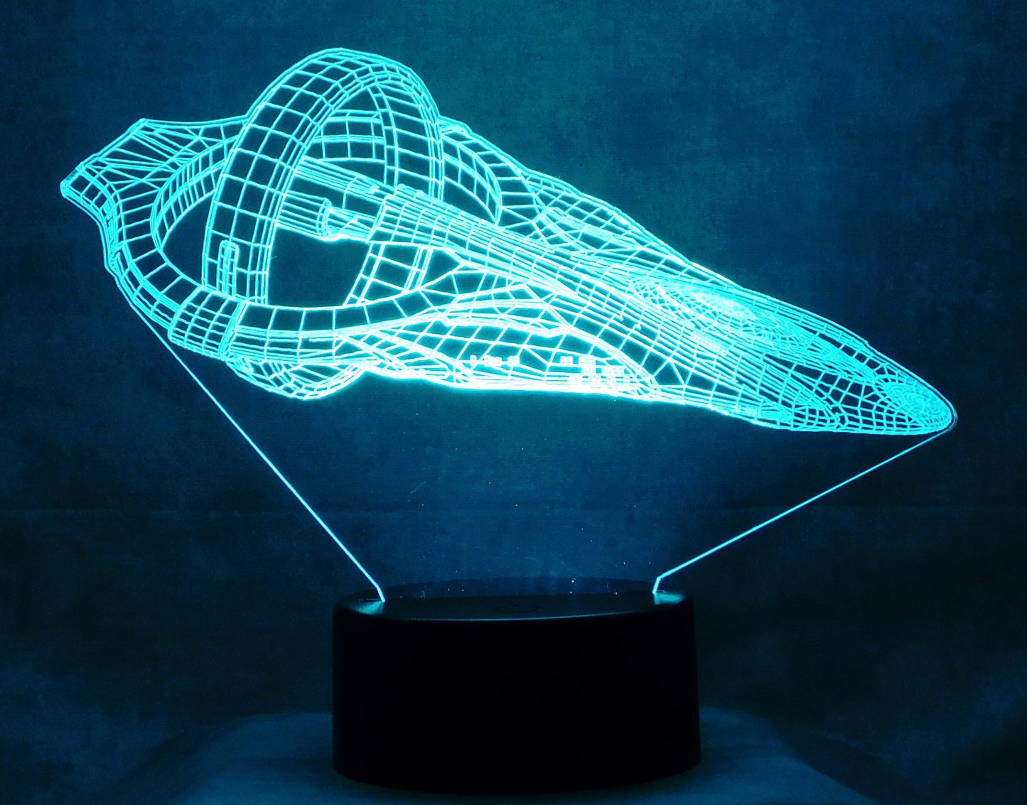 Star Trek D'Kyr Class 3-D Optical Illusion Multicolored Lamp