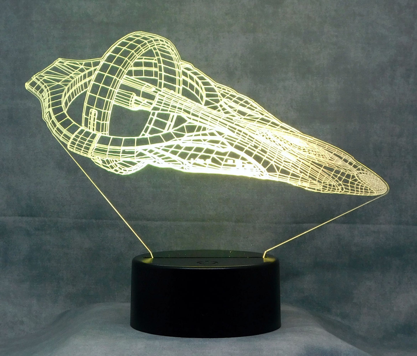 Star Trek D'Kyr Class 3-D Optical Illusion Multicolored Lamp