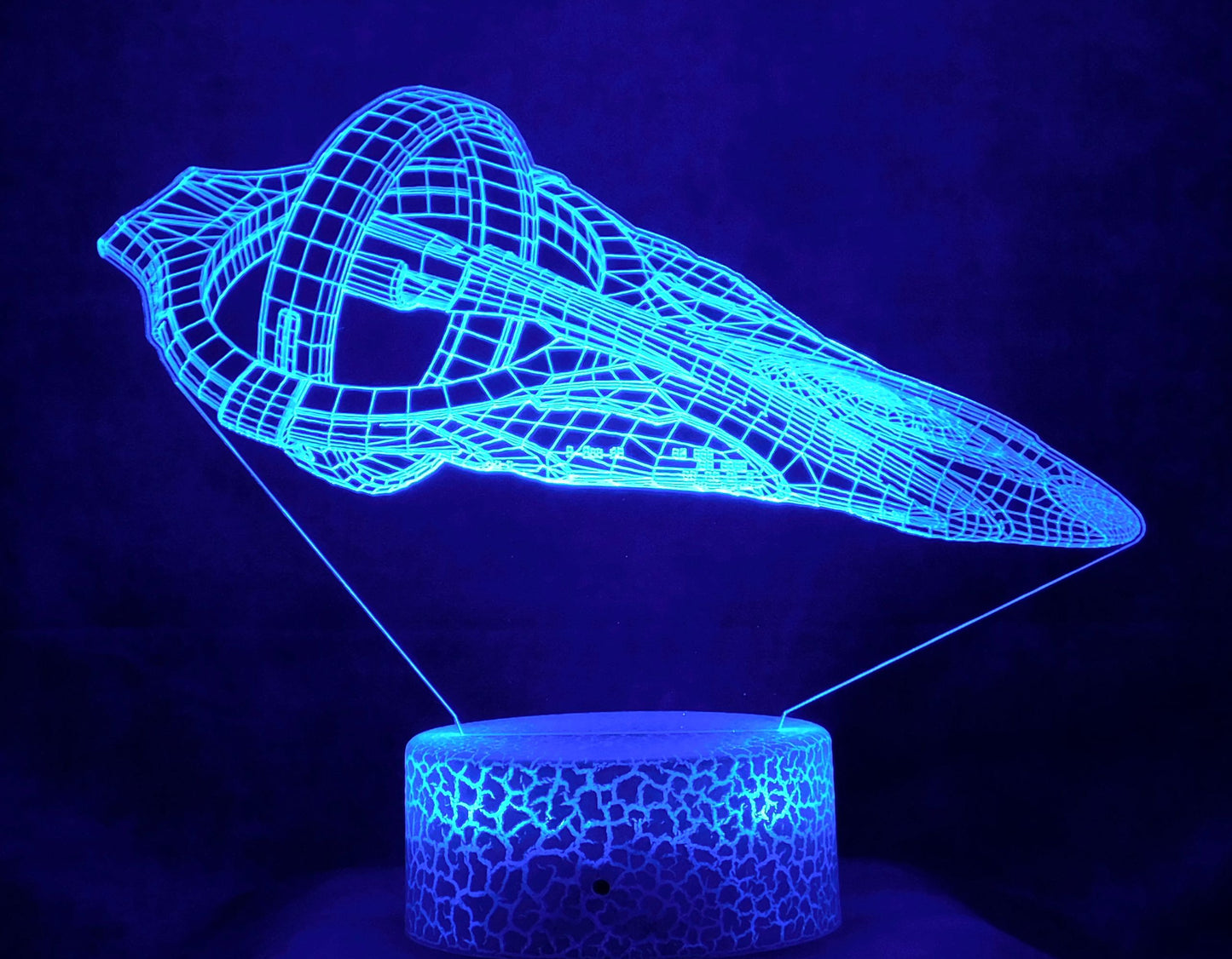 Star Trek D'Kyr Class 3-D Optical Illusion Multicolored Lamp