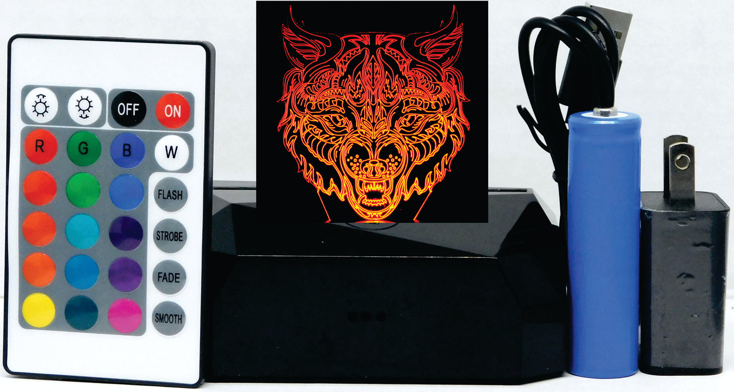 Wolf Angry Image 3-D Optical Illusion Multicolored Lamp